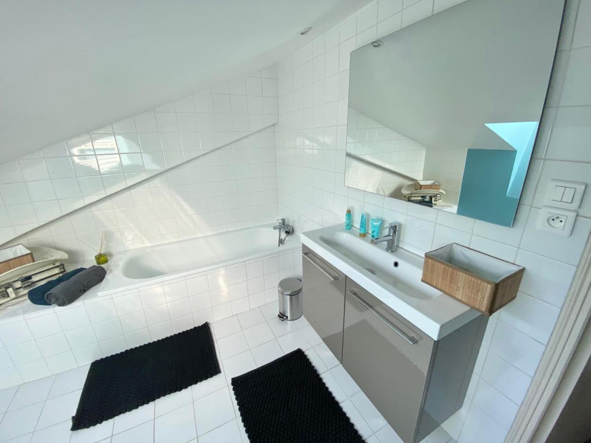 Superbe Loft Centre-Ville - Sauna - Parking Prive -Clim- 1 A 10Personnes Brive-la-Gaillarde Exterior photo