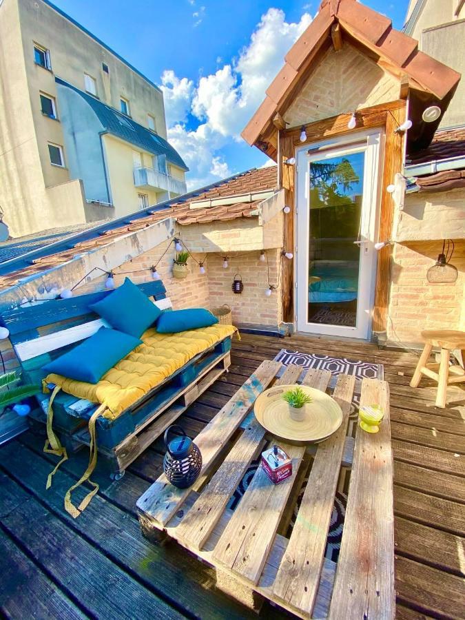 Superbe Loft Centre-Ville - Sauna - Parking Prive -Clim- 1 A 10Personnes Brive-la-Gaillarde Exterior photo