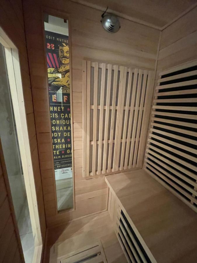 Superbe Loft Centre-Ville - Sauna - Parking Prive -Clim- 1 A 10Personnes Brive-la-Gaillarde Exterior photo